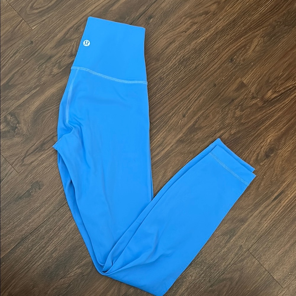 Blue Nile Lululemon Athletica wunder under